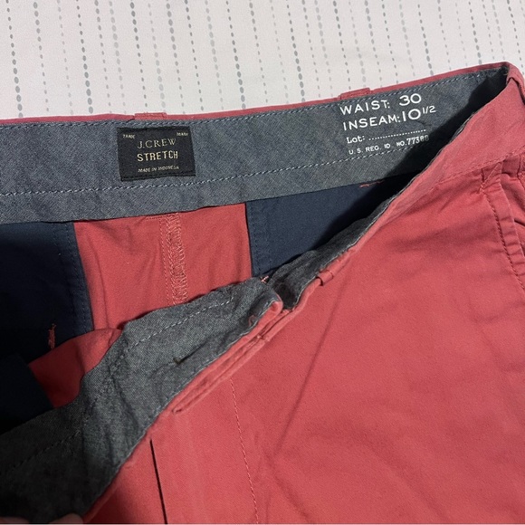 J. Crew 10.5” Stretch Chino Shorts - Picture 4 of 9